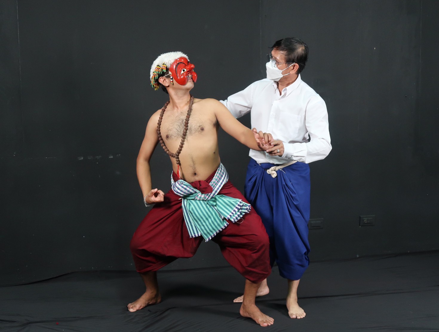 อาศรมวัฒนธรรมวลัยลักษณ์พัฒนาหลักสูตรโนราออนไลน์