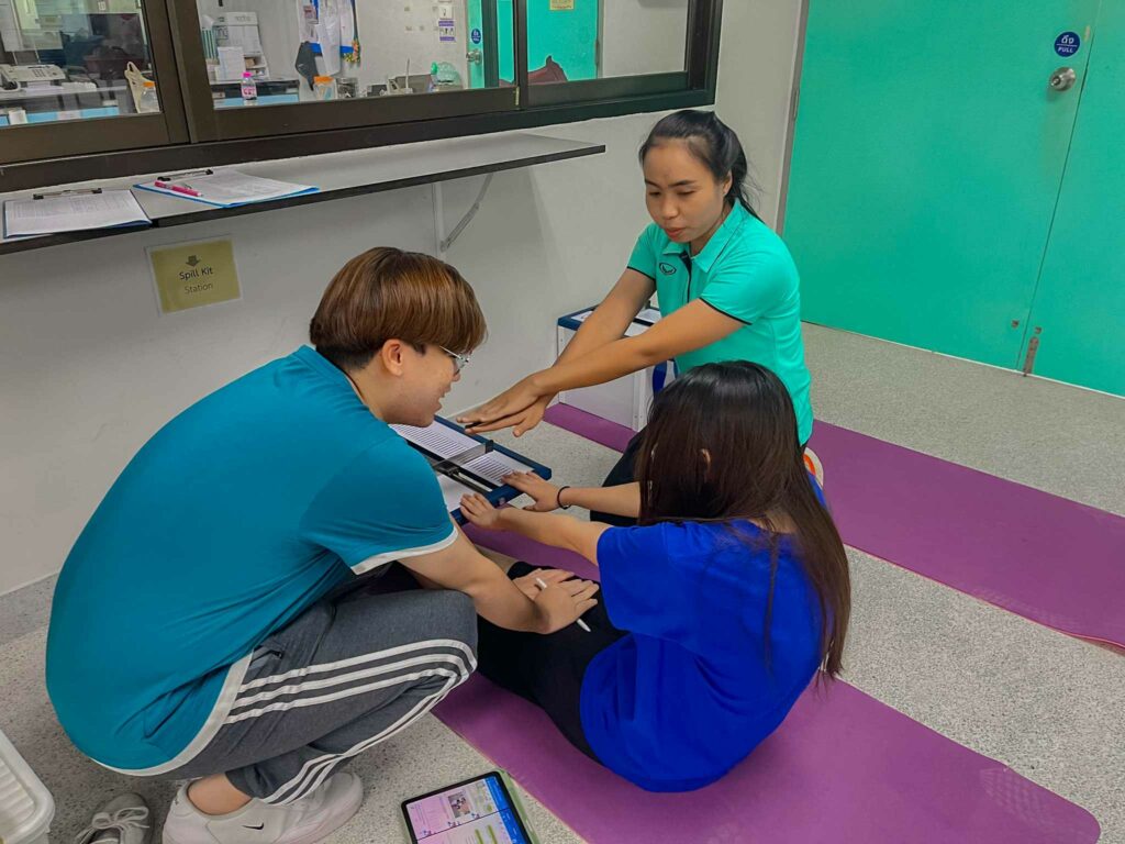 ศูนย์ส่งเสริมวัฒนธรรมและการกีฬาทดสอบสมรรถภาพทางกายการเรียนการสอนปฎิบัติการทางสรีรวิทยาออกกำลังกาย (Exercise physiology) ให้กับนักศึกษาสาขาวิชาวิทยาศาสตร์การแพทย์