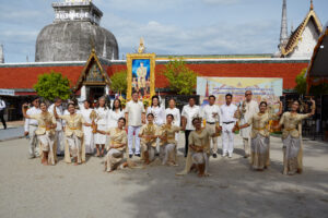 มหาวิทยาลัยวลัยลักษณ์ ร่วมกับ จังหวัดนครศรีธรรมราช ประกอบพิธีถวายเครื่องพุทธบูชาและติดตั้งกระดิ่งสัมฤทธิ์รอบพระบรมธาตุเจดีย์นครศรีธรรมราช เฉลิมพระเกียรติพระบาทสมเด็จพระเจ้าอยู่หัว เนื่องในโอกาสมหามงคล ครบ 6 รอบ