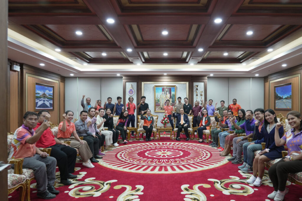 อธิการบดี ม.วลัยลักษณ์ ให้โอวาทนักกีฬาก่อนเดินทางแข่งกีฬาบุคลากร ครั้งที่ 40 ‘อ่างแก้วเกมส์’ ที่ม.เชียงใหม่