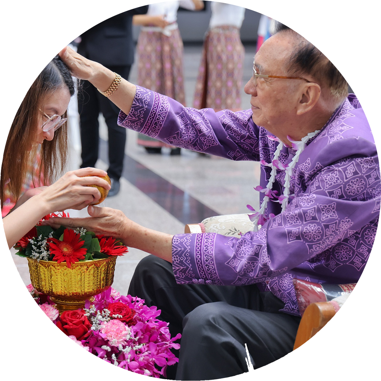 วลัยลักษณ์สงกรานต์สืบสานประเพณี