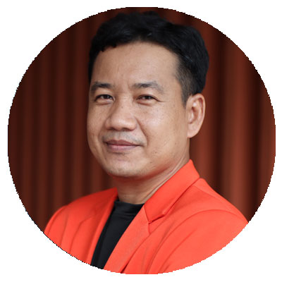 นายสุริยันต์ ถึงแสง