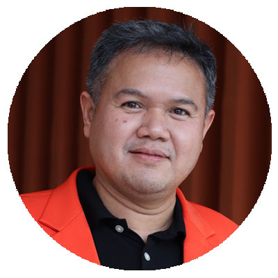 นายวัชรินทร์ เกตุเพชร