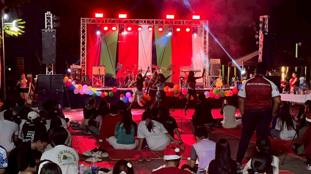 ชมรมคริสเตียน จัดโครงการเทศกาลคริสต์มาสและปีใหม่ ครั้งที่ 4 ธีม Retro 90s Xmas Night