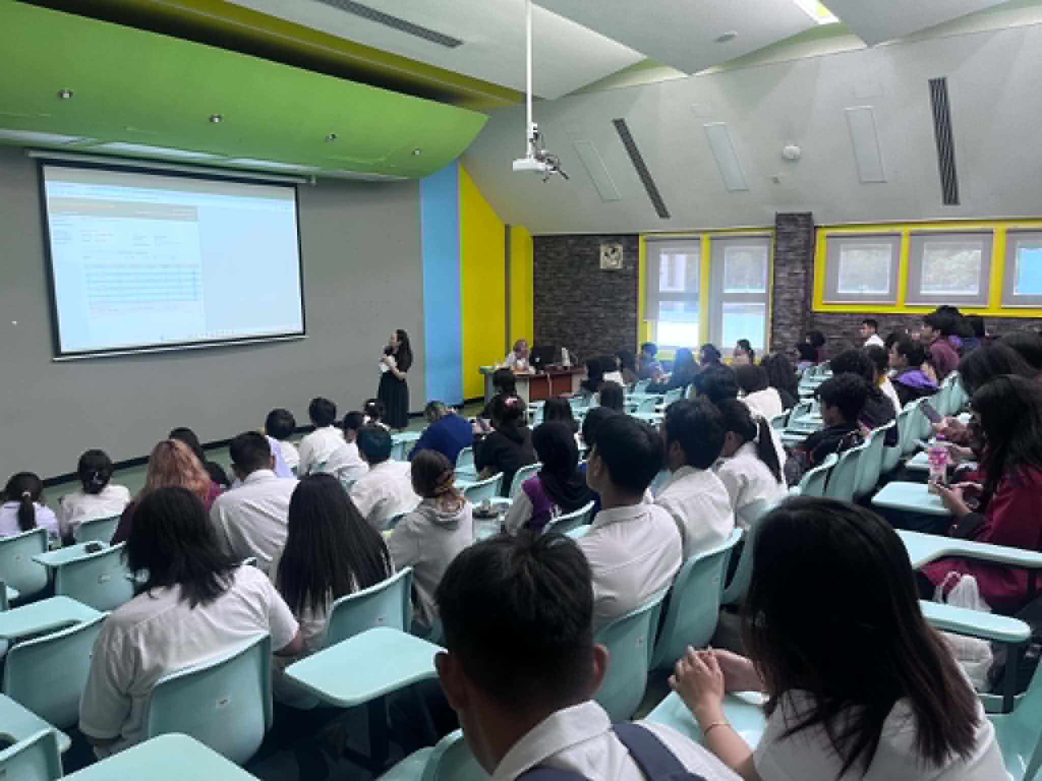 ผลการจัดสรรนักศึกษาทุนทำงานพิเศษช่วยงานหน่วยงานภายในมหาวิทยาลัย ภาคเรียนที่ 1/2569